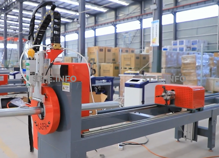 Лазерный станок для резки круглых и профильных труб ST 15-120 1500W - st-e.info - Рязань